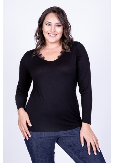 Dantel V Yaka Tişört