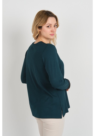 Detay Triko Kadın Boncuk Süslemeli Bisiklet Yaka Yanları Yırtmaçlı Anne Bluz 5723 Zümrüt Zümrüt