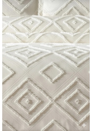 Iskandinav Ekru Çift Kişilik Yatak Örtüsü 240 X 250 Cm Ve 2 Adet Yastık