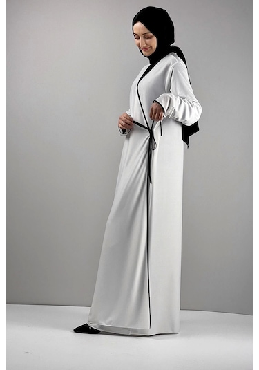 Moda Çizgi Namaz Elbisesi Beyaz