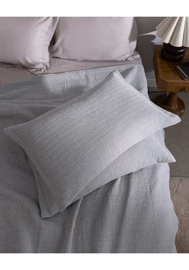 Madame Coco Feolette Çift Kişilik Yatak Örtüsü - Gri Gri