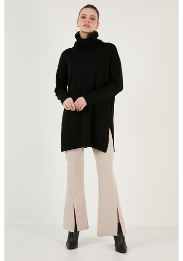 Lela Regular Fit Yanları Yırtmaçlı Boğazlı Yaka Uzun Triko Bayan Kazak 4616141Y Siyah