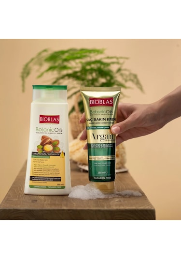 Bioblas Botanic Oils Argan Şampuan 360 Ml Besleyici, Onarıcı, Argan Yağı