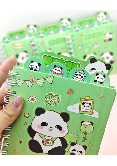 Sevimli Panda Ayraçlı A5 Not Defteri 14x18 Cm - Panda Ailesi Yeşil