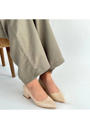 Meort Bej Rugan Topuklu Ayakkabı Bej