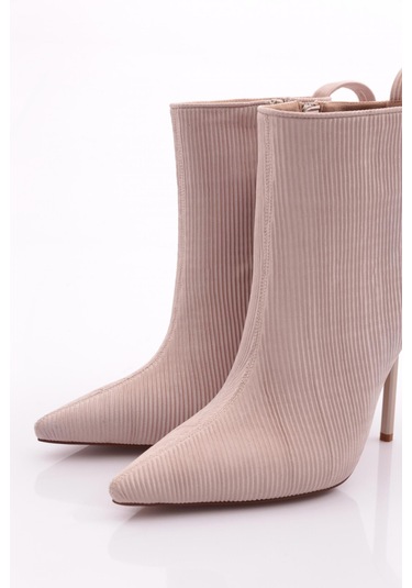 Dgn 8017 Kadin Arkasi Lastikli Topuklu Bot 8017-2446-R6361 Ten Rengi