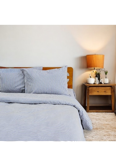 Çift Kişilik %100 Pamuk İnce Çizgili Nevresim Takımı | Lacivert & Beyaz | 4 Parça | Yumuşak Dokulu Lacivert - Beyaz