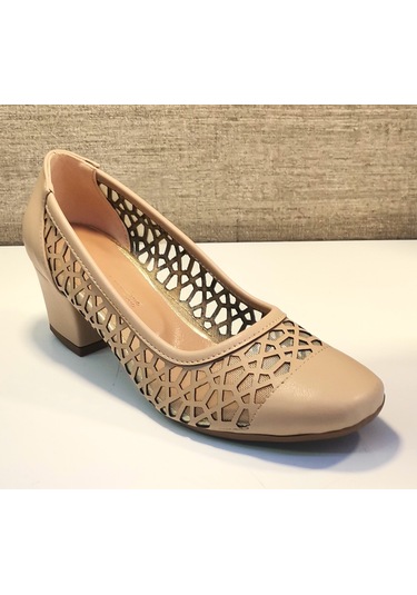 White Line 8680 Bayan Kalın Kısa Topuk Ayakkabı Nute Ten Rengi