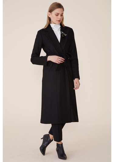 Siyah - Erkek Yaka Aksesuarlı Kaban Siyah