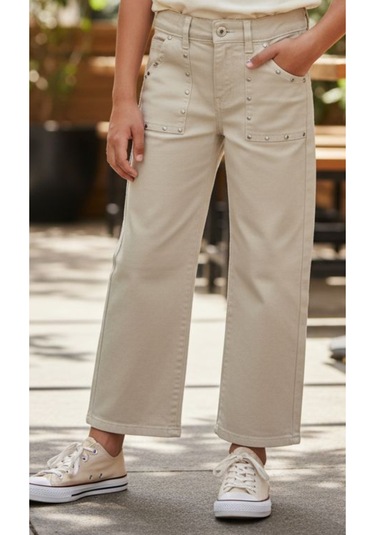Kız Çocuk Cep Üzeri Zımba Detaylı Geniş Paça Modelli Beli Lastik Ayarlamalı Bej Renk Pantolon Bej