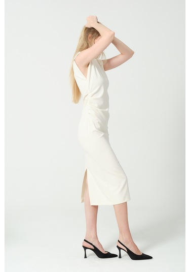 Arka Yırtmaç Detaylı Bel Büzgülü Elbise BEYAZ Beyaz