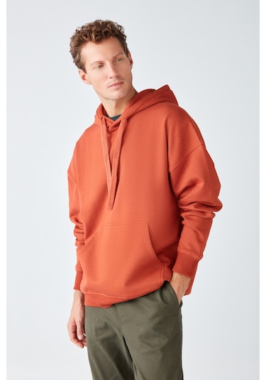 Steve  Erkek Yumusaçık Kumaşlı Kordonlu Oversize Kapüşonlu Kanguru Cepli Kiremit Rengi Sweatshirt