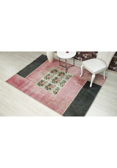 Patchwork El Dokuma Antik Anadolu Halısı Flower Window Pudra