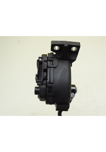 Laguna 2 Gaz Pedalı 8200700373