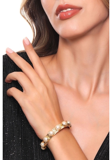 Kadın Altın Renk Lak Kaplama Sıralı İnci Detaylı Ayarlanabilir Kelepçe Bileklik Altın