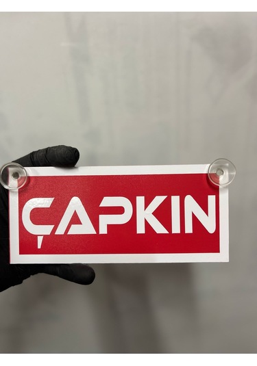 Kırmızı Renk Üzeri Beyaz Renk Çapkın Yazılı Vantuzlu Cam Süsü