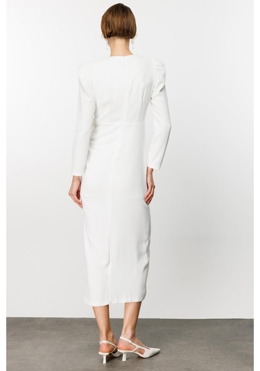 Nefeli Midi V Yaka Uzun Kol Minimalist Elbise - Özel Günler İçin Beyaz