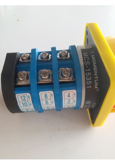 ONKA 3X25AMPER KİLİTLİ PAKO ŞALTER