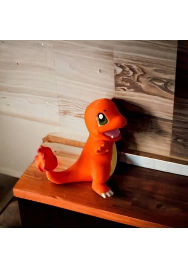 Charmander Pokemon Figürü