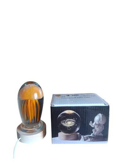 Ahşap Altlıklı Turuncu Renk Deniz Anası Görünümlü Işıklı Küre