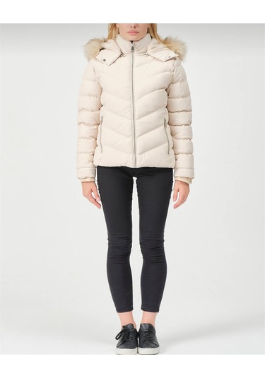 Kadın Bej Çıkarılabilir Kürklü Kapüşonlu Su Geçirmez İçi Kürklü A