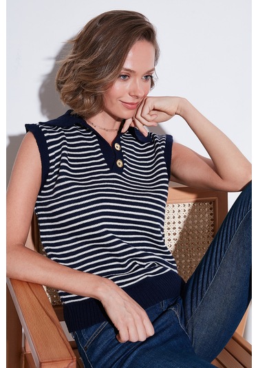 Lela Çizgili V Yaka Triko Bayan Süveter 4616171 Lacivert-Krem