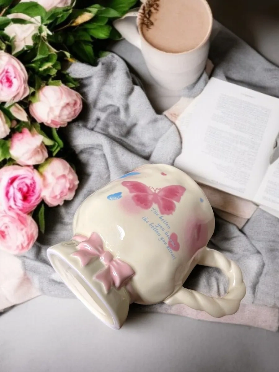 Arthomes Büyük Kelebek Desenli Çay Ve Kahve İçin Seramik Kupa 402809673 Bej