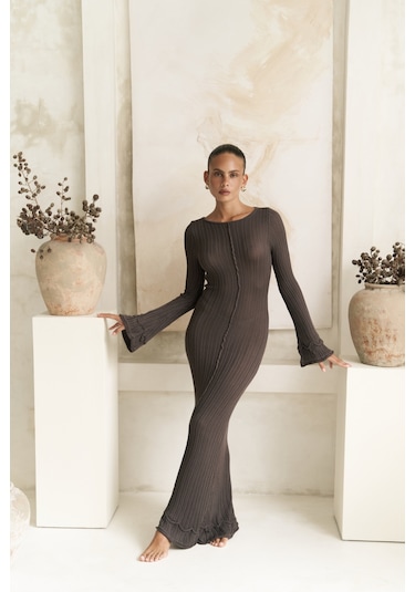 Matias Sırt Dekolteli Boz Kahve Triko Uzun Elbise Boz Kahve