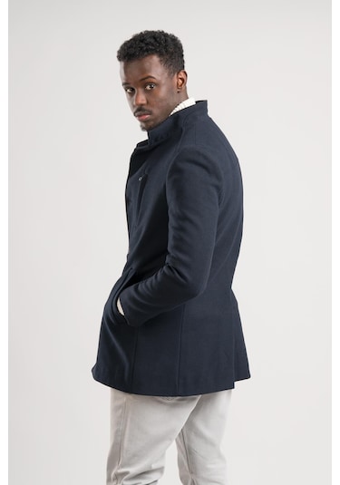 Slimfit Hakim Yaka Düğme Kapamalı Yan Cepli Astarlı Tek Yırtmaçlı Yünlü Kaşe Kaban Lacivert