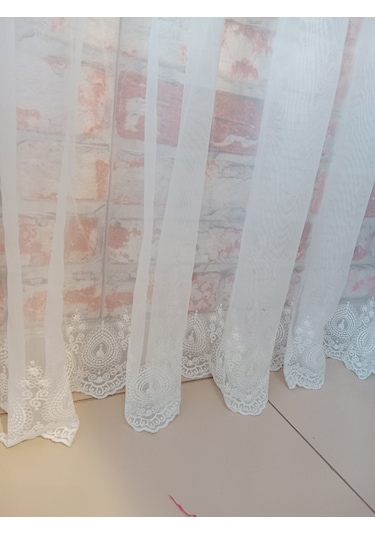 Beyaz Sade Ayağı Güpürlü Tül Perde