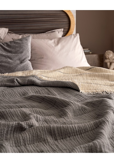 Madame Coco Carolines Tek Kişilik Pamuklu Yatak Örtüsü - Gri 8684427188125 Gri