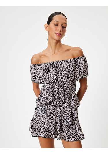 Koton Madonna Yaka Tulum Mini Leopar Desenli Volanlı Kısa Kollu Siyah Desenli 4sal40188ık Siyah