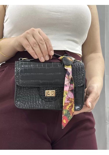 Biçomi Jisse Siyah Cilt Çanta Siyah