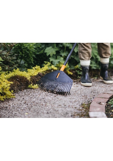 Fiskars 135026-1003464 Solid Medium Orta Yaprak Tırmığı 414 Mm