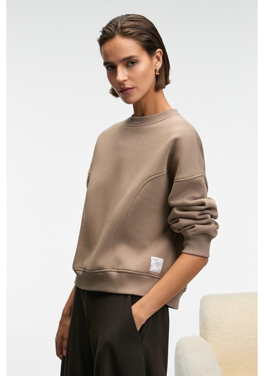 Grımelange Serenya Kadın Pamuklu Etiket Detaylı Bisiklet Yaka Vizon Sweatshirt Vizon