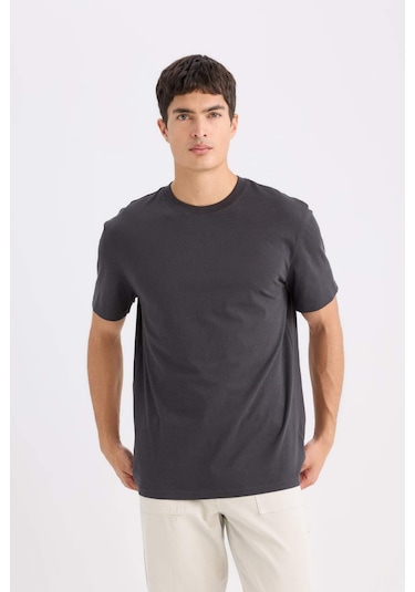 DeFacto %100 Pamuk New Regular Fit Bisiklet Yaka Basic Düz Kısa Kollu Tişört V7699AZ25SPAR214