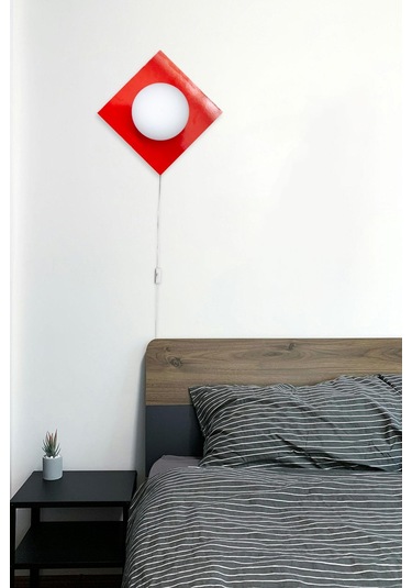 Kare Aplik Fişli Kırmızı Kırmız