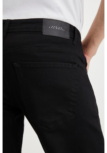 Herman Erkek Kalın Dokulu Slim Fit Dar Kalıp Boru Paça Organik Pamuklu Siyah Jeans