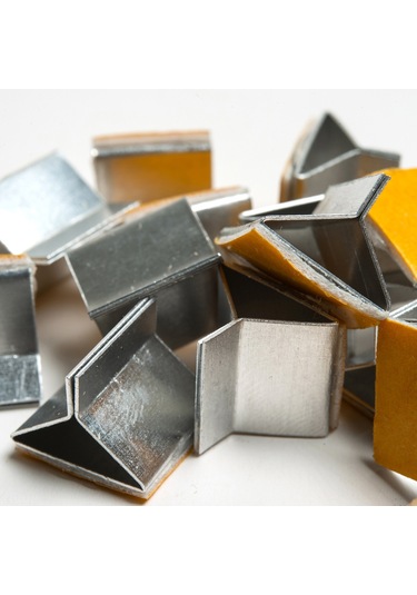 Kare Fitil Sehpası Yapışkanlı - 20 ADET ( 15mm x 15mm x 15mm