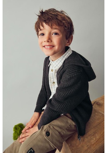 Erkek Çocuk Kapüşonlu Fermuarlı Triko Hırka - Antrasit KREM