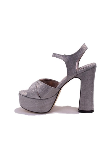 Dagoster Dza07-337350 Platin Simli Tek Bant Platform Topuklu Kadın Ayakkabı 001