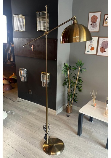 Eskitme Makas Gövde Lambader Hareketli Başlık Modern Dekoratif Metal Oturma Odası Çalışma Odası Zemin Lambası Eskitme