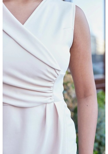 Kruvaze Anvelop Önü Büzgülü Şal Yakalı Kolsuz Likralı Krep Kumaş Elbise-taş Taş