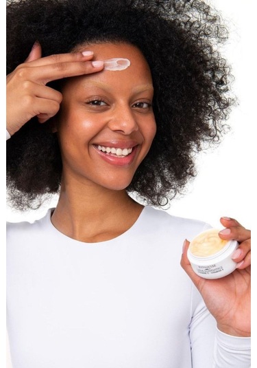 Byphasse Vitamin-C Skin Booster Aydınlatıcı Cilt Bakım Kremi 50 ML