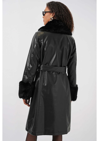 Gabria Yaka Kürklü Deri Trenchcoat Siyah