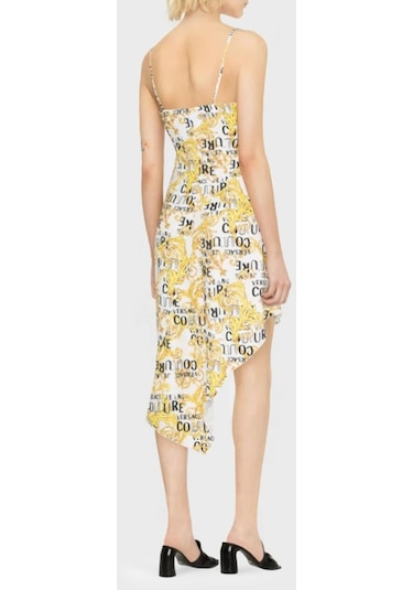 Versace Jeans Couture Bayan Elbise 74hao912 Ns228 G03 Beyaz Versace Jeans Couture Bayan Elbise 74hao912 Ns228 G03 Beyaz