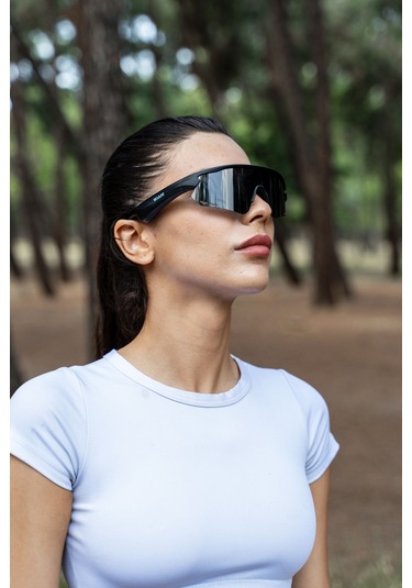 Wiami Akıllı Sporcu Güneş Gözlüğü Bluetooth, Hoparlörlü Ve Dayanıklı Tasarım Siyah