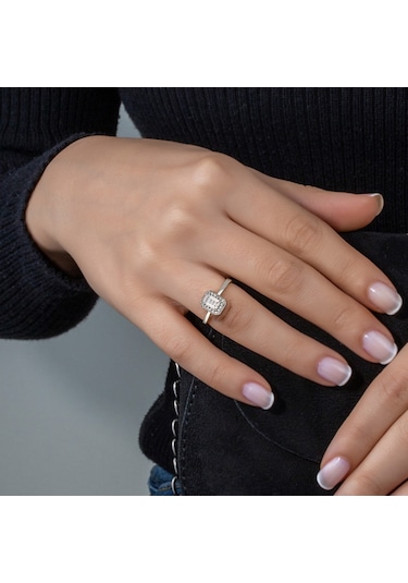 Pırlanta Modeli Baget Taşlı Gümüş Yüzük (518667506)