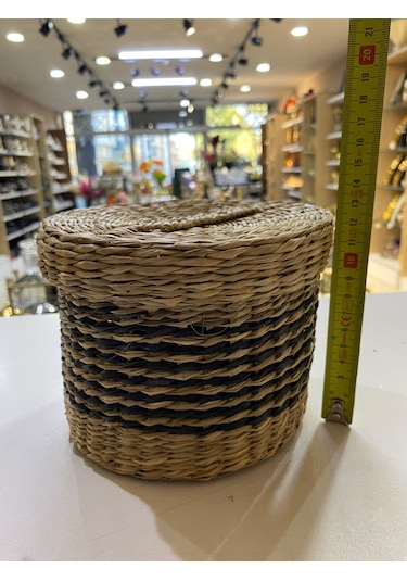 Kapaklı Hasır Sepet Orta Boy 12,5 X 17 Cm Bej