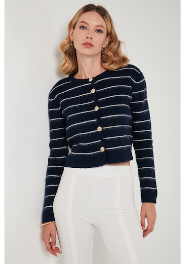 Lela Standart Fit Çizgili Yumuşak Dokulu Crop Triko Bayan Hırka 4615551 Lacivert